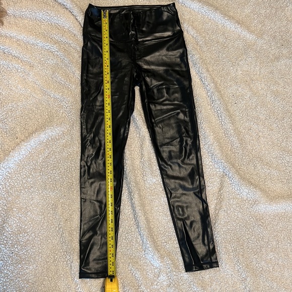 Pleather leggings - black - Picture 6 of 9